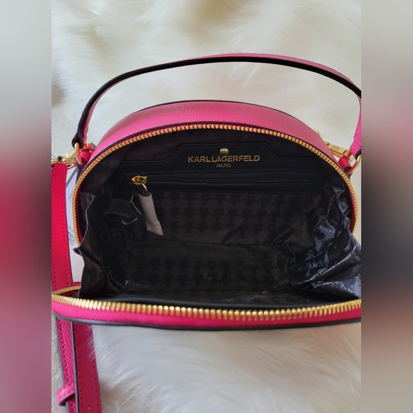 ✨️SOLD✨️🩷🩷KARL LAGERFELD crossbody bag🩷🩷 - Picture 4 of 9